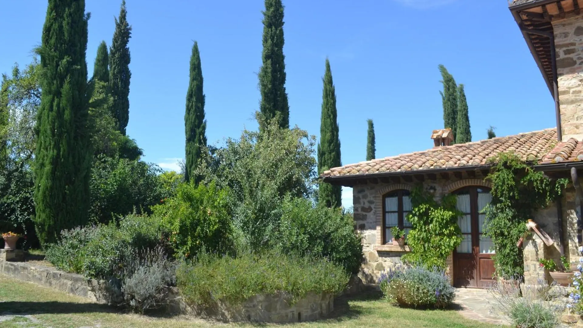 Detached Farmhouse With Private Pool Montenero d'Orcia