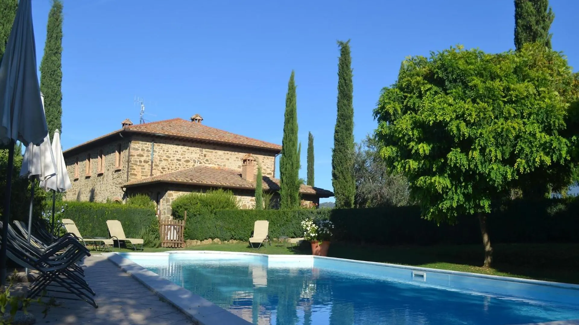 Holiday home Detached Farmhouse With Private Pool Montenero d'Orcia